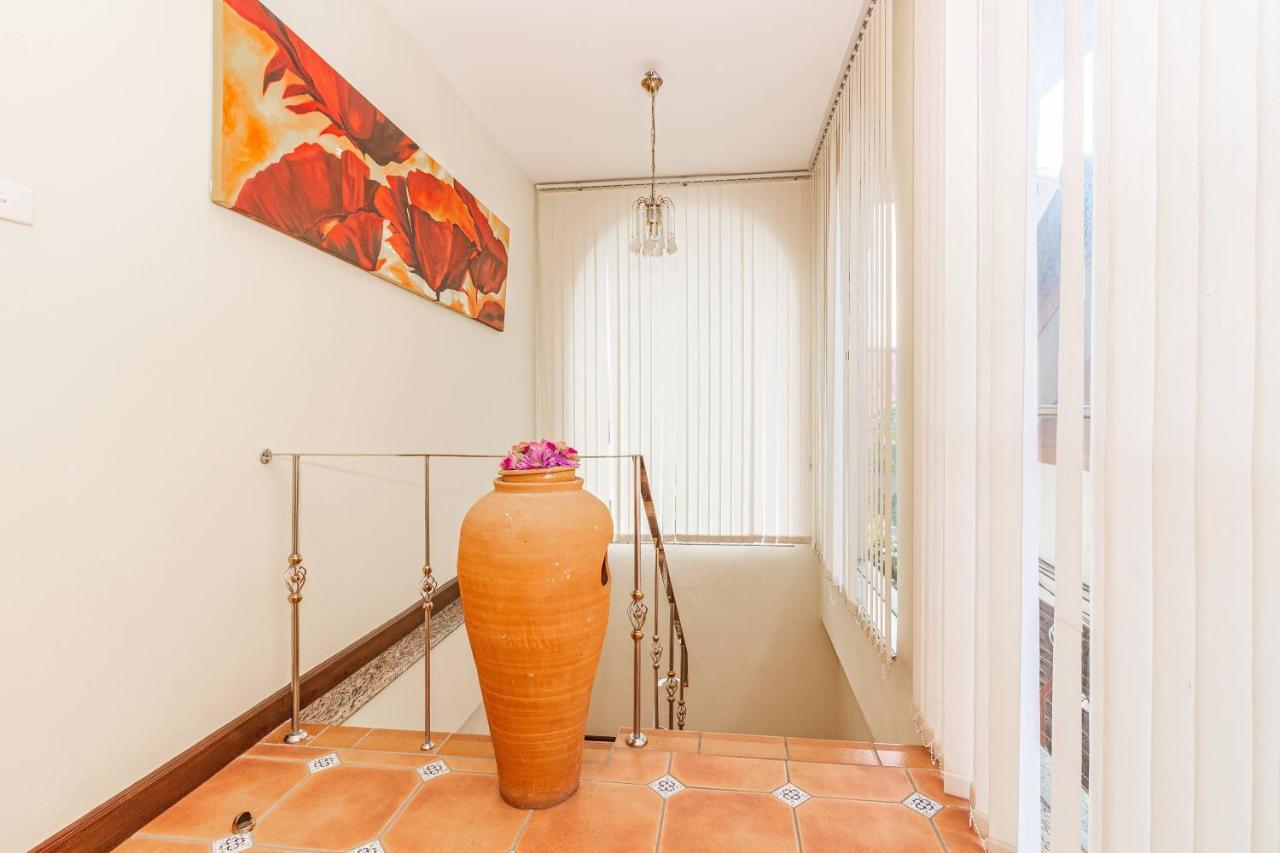 Viewbor Villa - Pattaya Holiday House Walking Street 4 Bedrooms エクステリア 写真