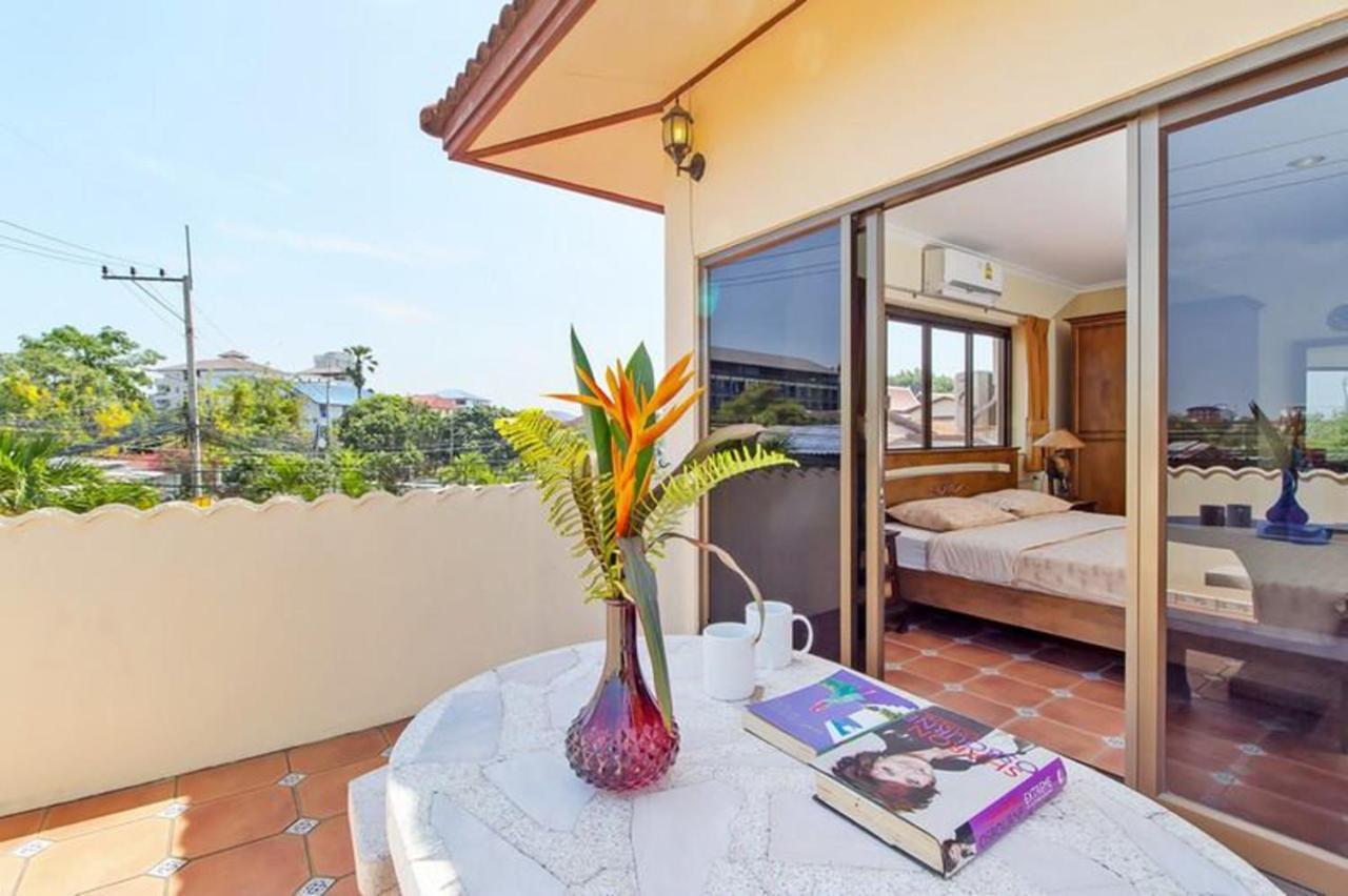 Viewbor Villa - Pattaya Holiday House Walking Street 4 Bedrooms エクステリア 写真
