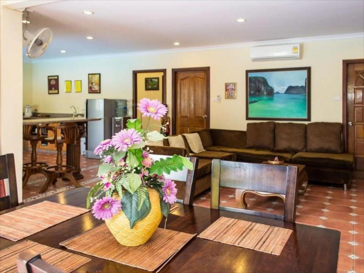 Viewbor Villa - Pattaya Holiday House Walking Street 4 Bedrooms エクステリア 写真